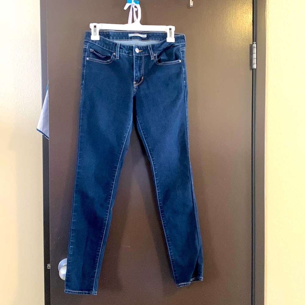 LEVIS 711 skinny jeans!